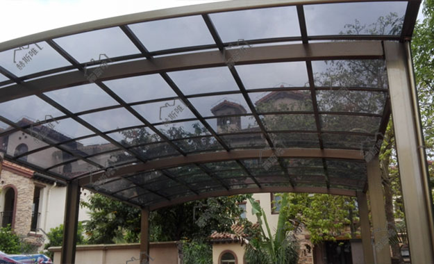 ?？诟涣τ? 何先生