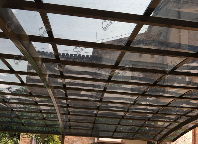 海南?？诟涣τ纫获R先生