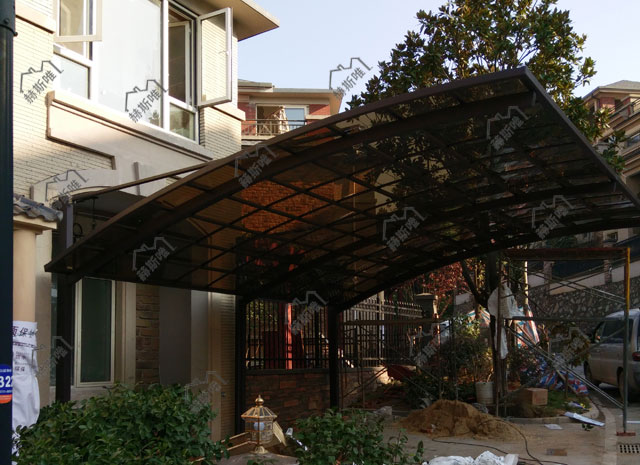 湖南長沙龍灣國際 張先生