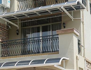 鋁合金車棚中的鋁合金是怎樣做外表處理的呢？