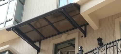 鋁合金雨棚耐用